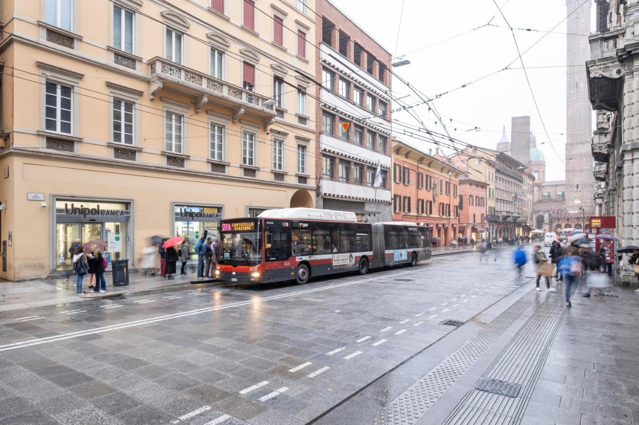 Piazza Maggiore White Apartment بولونيا المظهر الخارجي الصورة